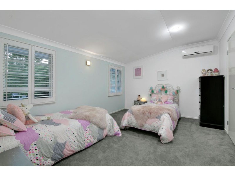 19 Collins Street, Corinda QLD 4075