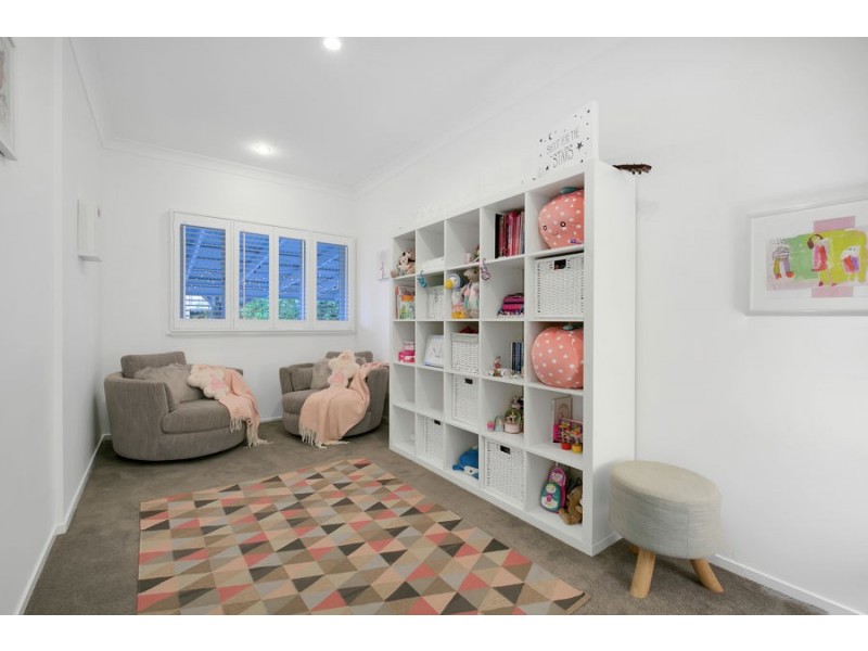 19 Collins Street, Corinda QLD 4075