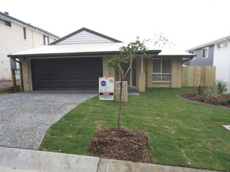 8 Greenview Street, Oxley QLD 4075