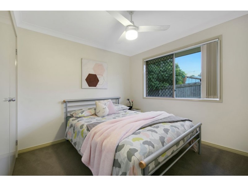 13 Parkside Place, Forest Lake QLD 4078