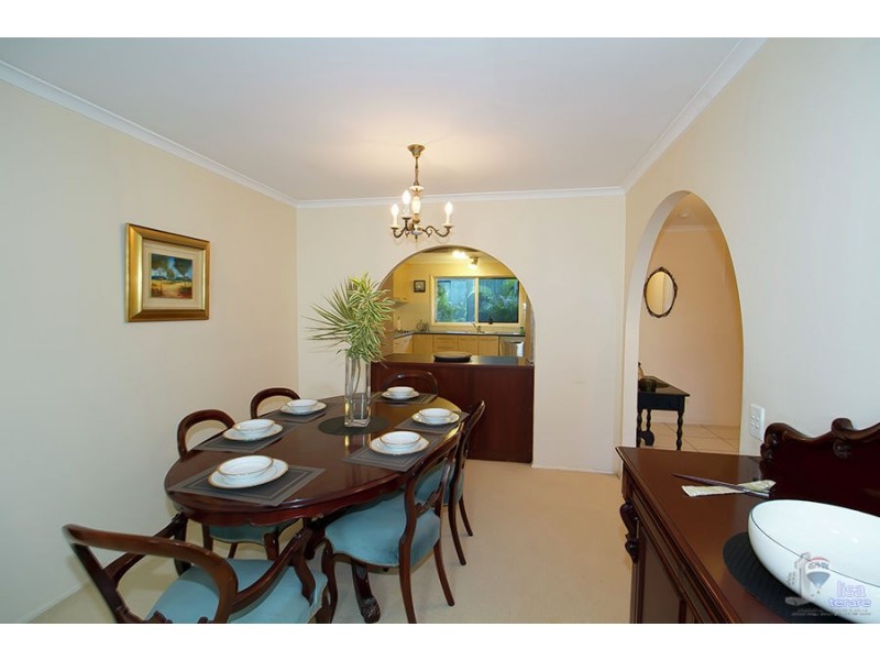 350 Horizon Drive, Riverhills QLD 4074