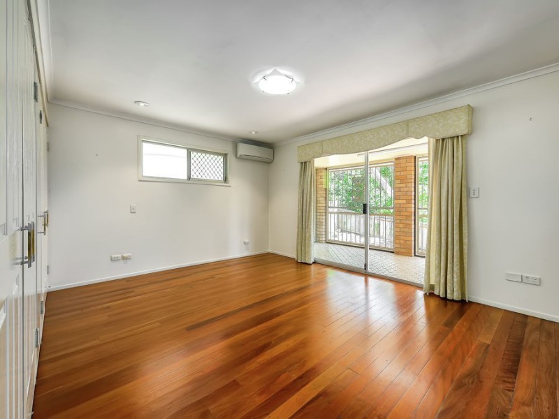 6 Kianga Street, Graceville QLD 4075