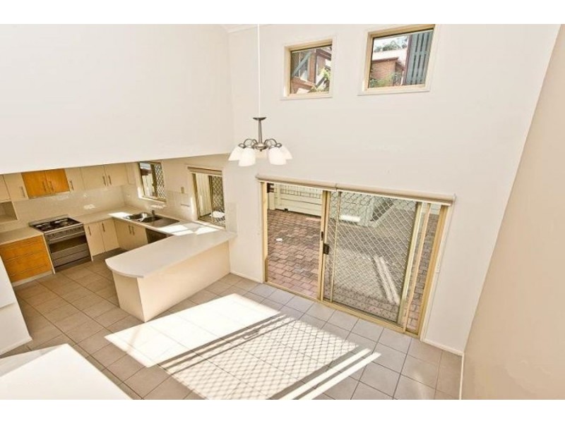 3/9 Chester Street, Highgate Hill QLD 4101