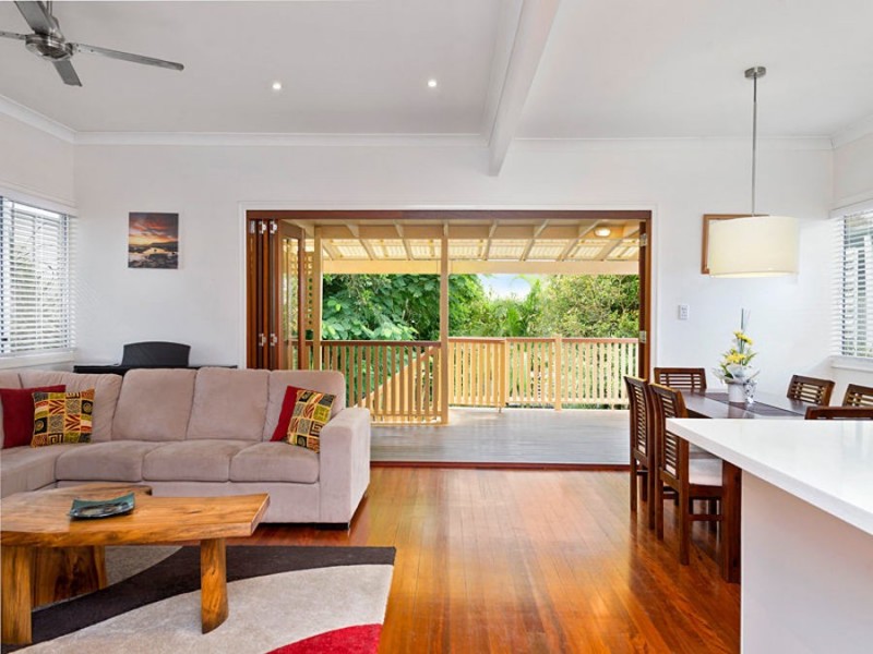 64 Borden Street, Sherwood QLD 4075