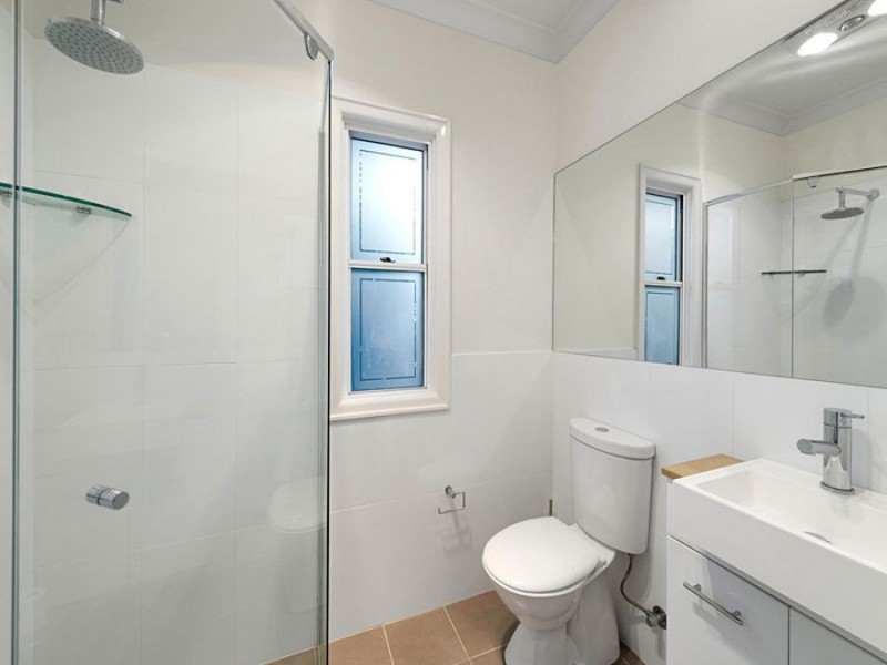 64 Borden Street, Sherwood QLD 4075