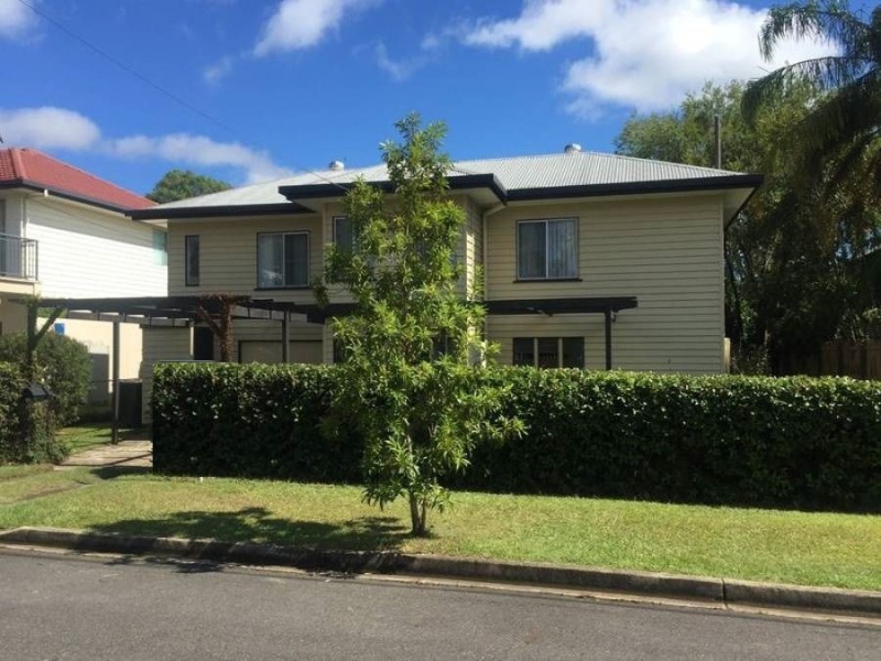 52 Magee Street, Graceville QLD 4075
