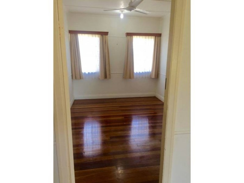 52 Magee Street, Graceville QLD 4075