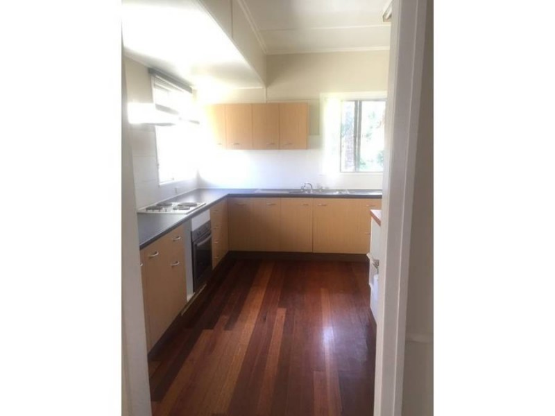 52 Magee Street, Graceville QLD 4075