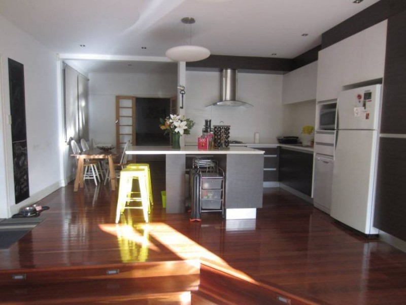 18 Luxworth Street, Moorooka QLD 4105