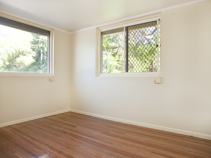 2/37 Gailey Road, St Lucia QLD 4067