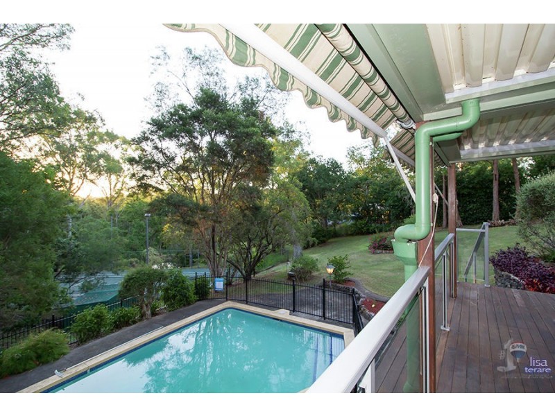 37 Woodfield Road, Pullenvale QLD 4069