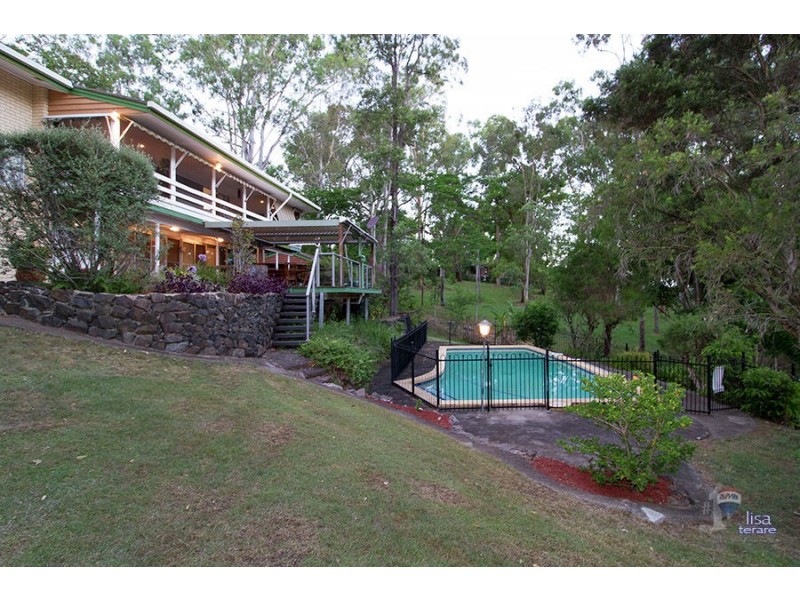 37 Woodfield Road, Pullenvale QLD 4069