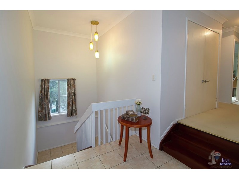 37 Woodfield Road, Pullenvale QLD 4069