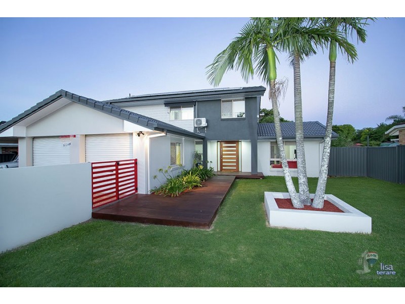 11 Camelot Crescent, Middle Park QLD 4074