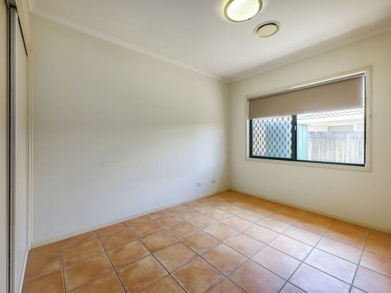 71 Oakmont Street, Oxley QLD 4075