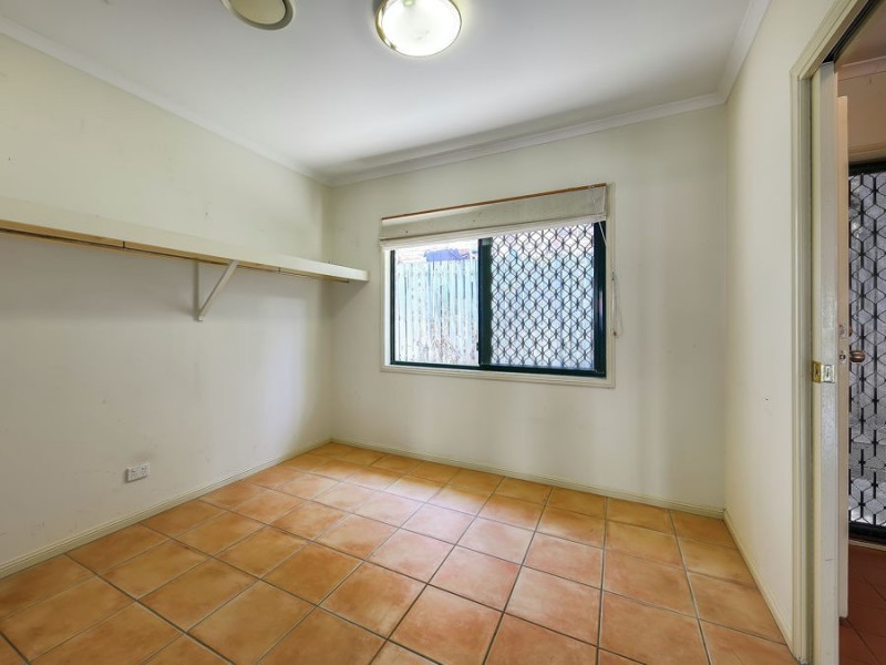 71 Oakmont Street, Oxley QLD 4075