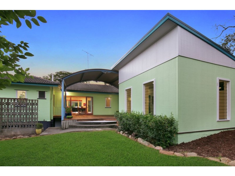 10 Craigmont Street, Tarragindi QLD 4121