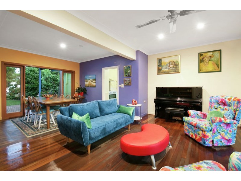 10 Craigmont Street, Tarragindi QLD 4121