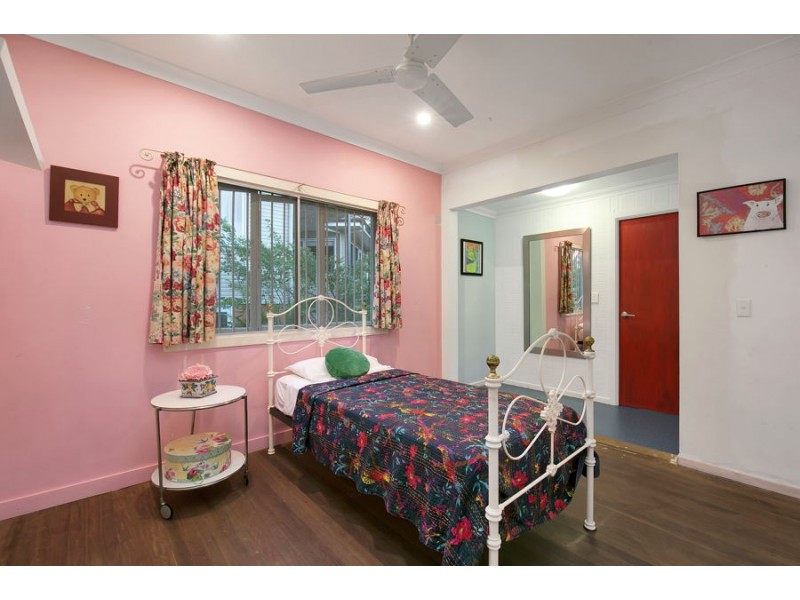 10 Craigmont Street, Tarragindi QLD 4121