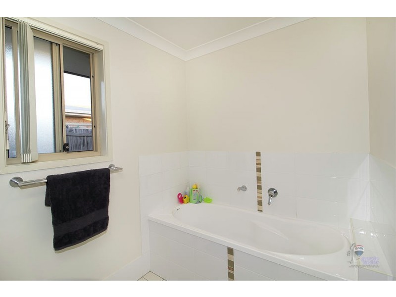 43 Lilley Terrace, Chuwar QLD 4306