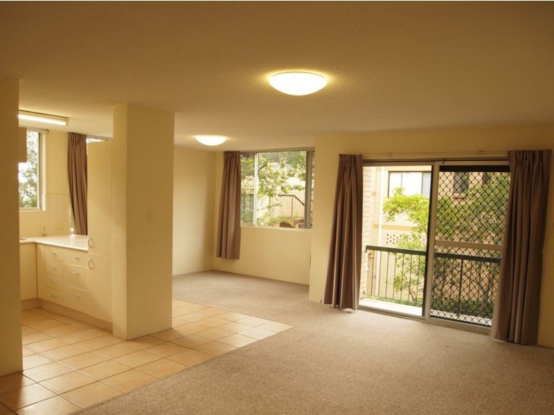 2/42 Lang Parade, Auchenflower QLD 4066