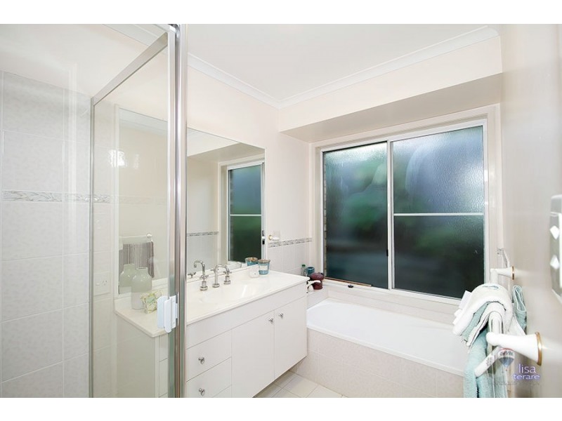 34 Baronga Street, Middle Park QLD 4074