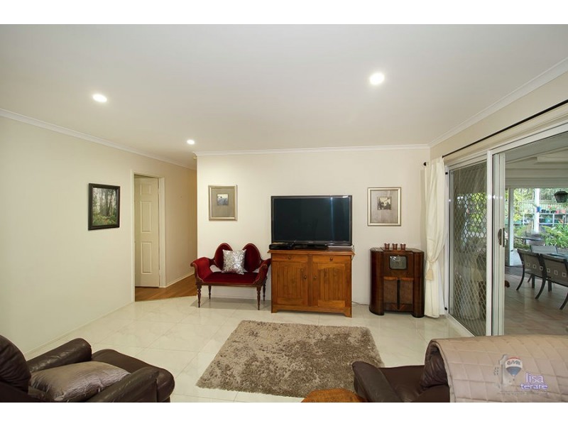 34 Baronga Street, Middle Park QLD 4074