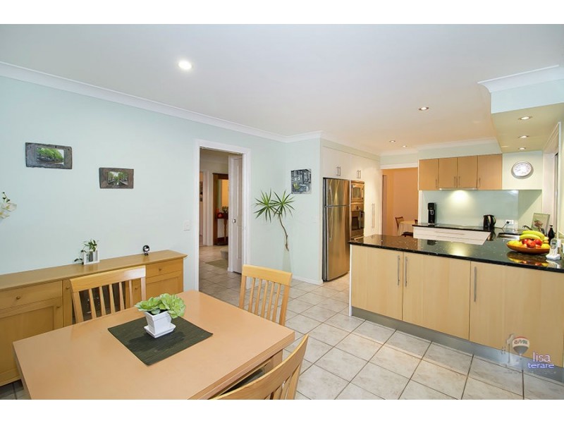 9 Colac Court, Westlake QLD 4074