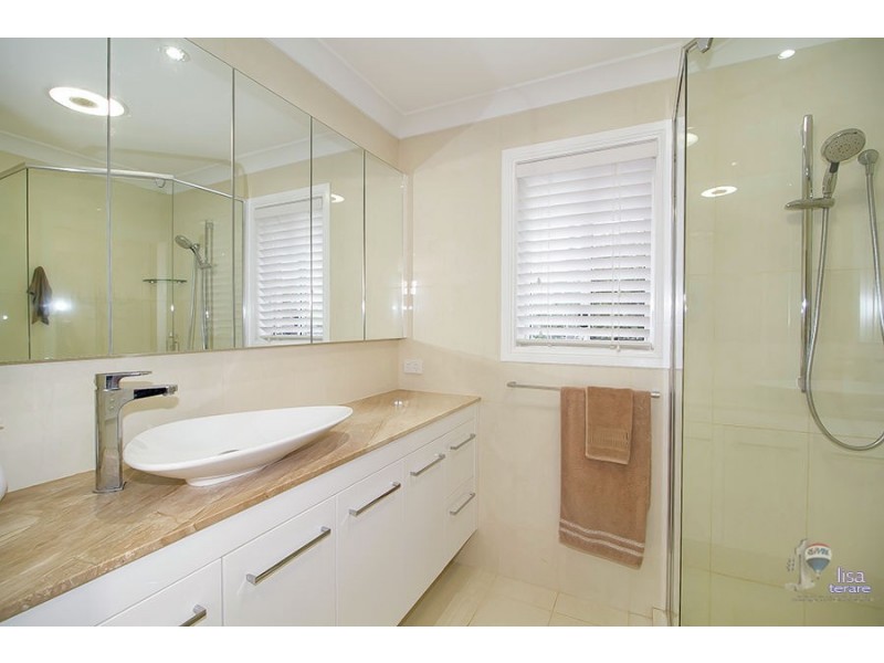 9 Colac Court, Westlake QLD 4074