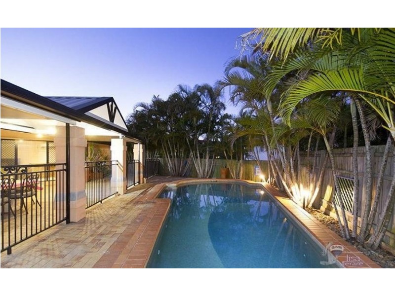 11 Cowal Close, Westlake QLD 4074