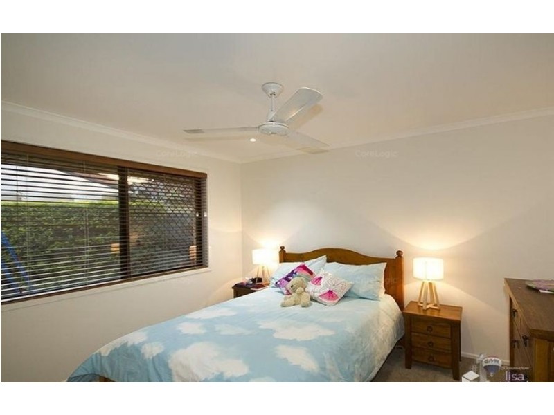 11 Cowal Close, Westlake QLD 4074