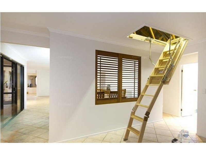 11 Cowal Close, Westlake QLD 4074