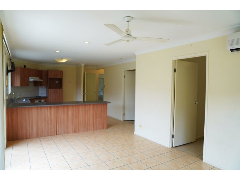 5 Selkirk Close, Oxley QLD 4075