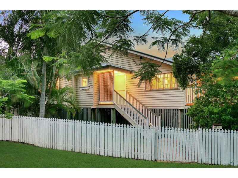 47 Dan Street, Graceville QLD 4075