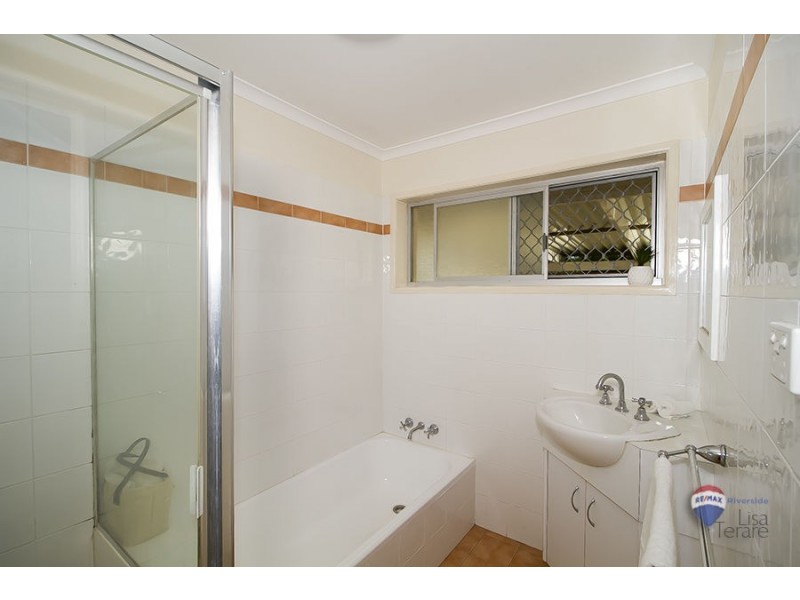 25 Galleon Street, Jamboree Heights QLD 4074