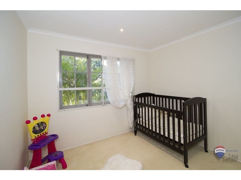 25 Galleon Street, Jamboree Heights QLD 4074