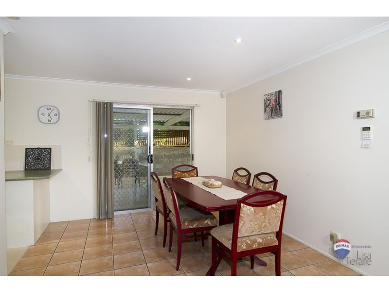 25 Galleon Street, Jamboree Heights QLD 4074