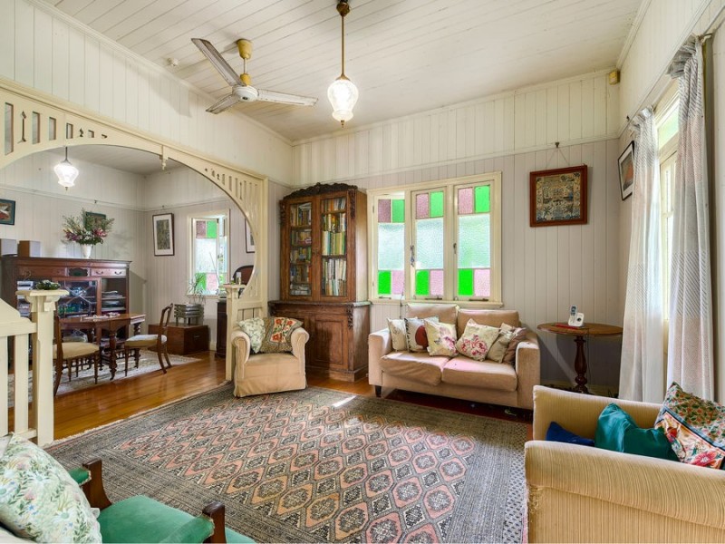 46 Wingarra Street, Yeerongpilly QLD 4105