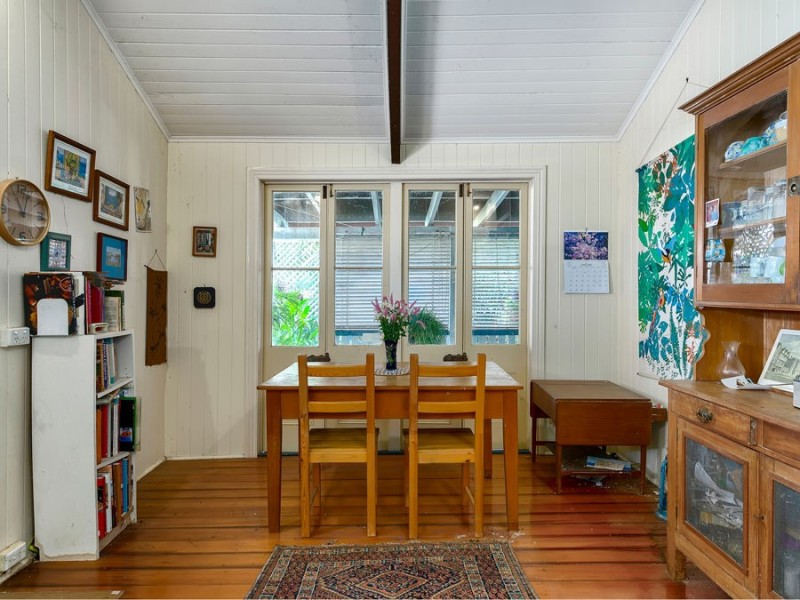 46 Wingarra Street, Yeerongpilly QLD 4105