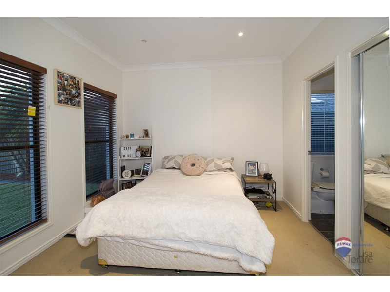 21 Drovers Place, Sumner QLD 4074