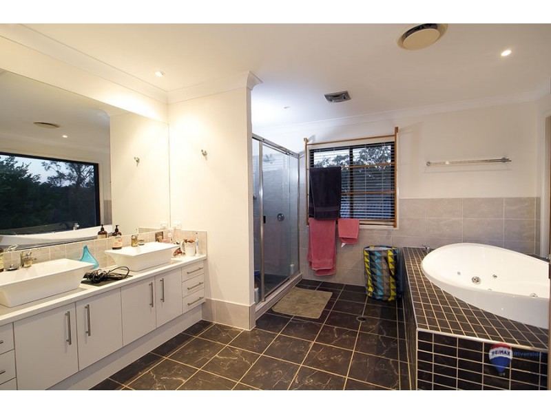 21 Drovers Place, Sumner QLD 4074