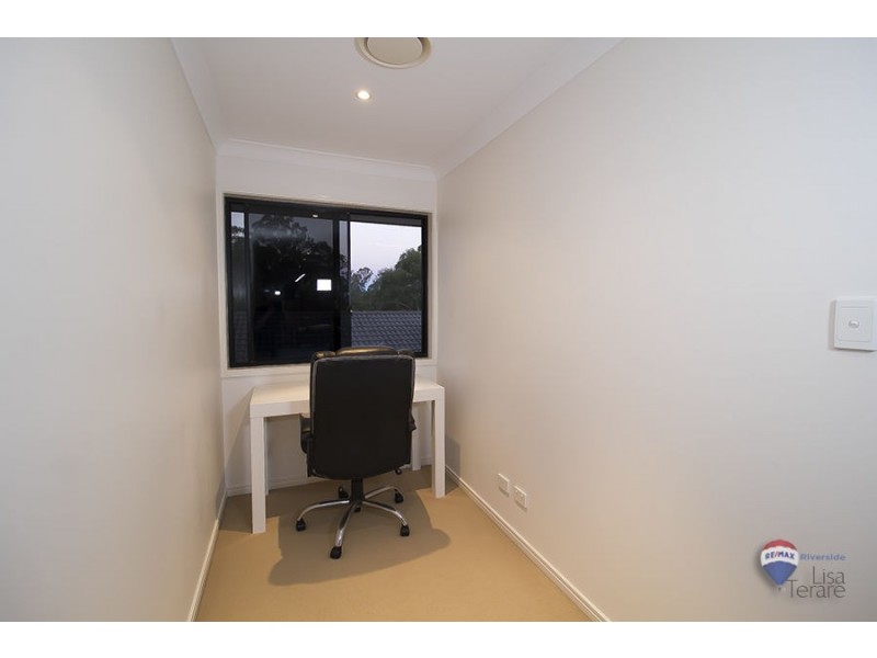 21 Drovers Place, Sumner QLD 4074