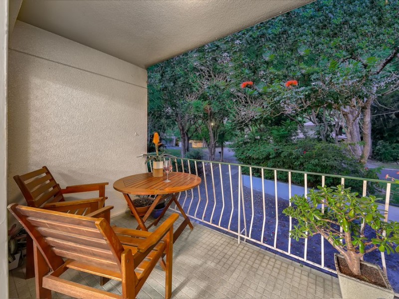 2/7 Sutton Street, Chelmer QLD 4068