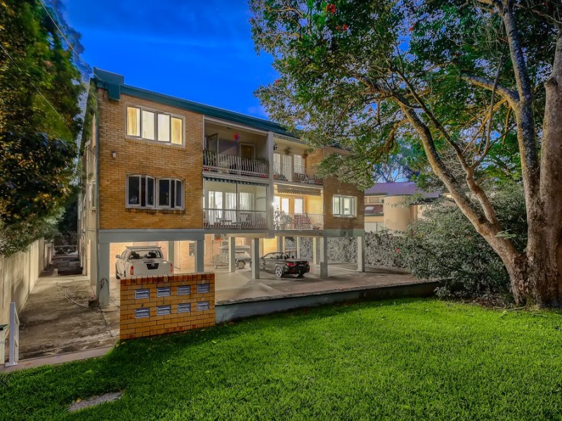 2/7 Sutton Street, Chelmer QLD 4068