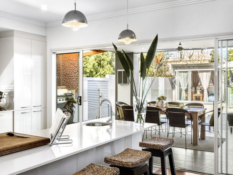 12 Wylie Street, Graceville QLD 4075