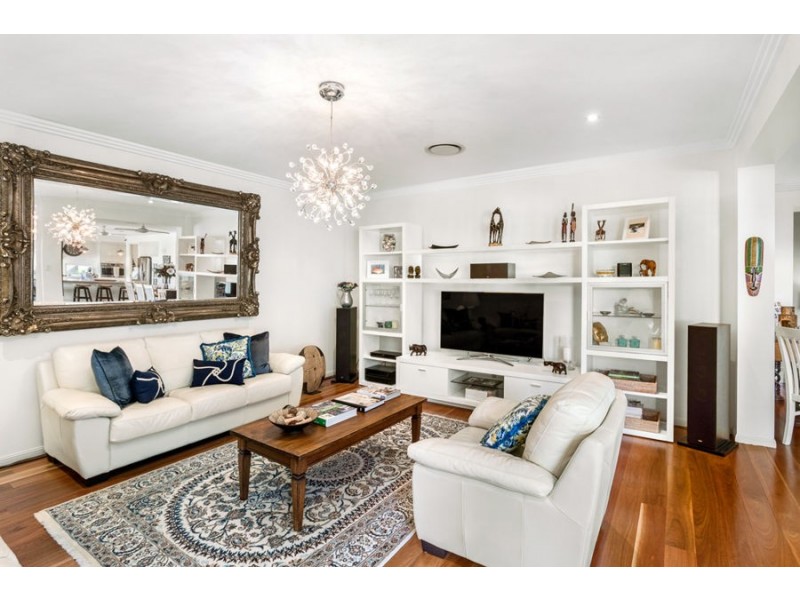 12 Wylie Street, Graceville QLD 4075