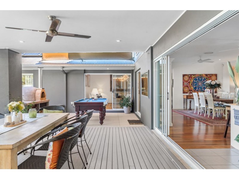 12 Wylie Street, Graceville QLD 4075