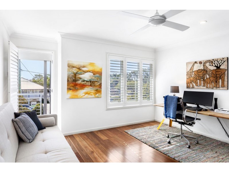 12 Wylie Street, Graceville QLD 4075