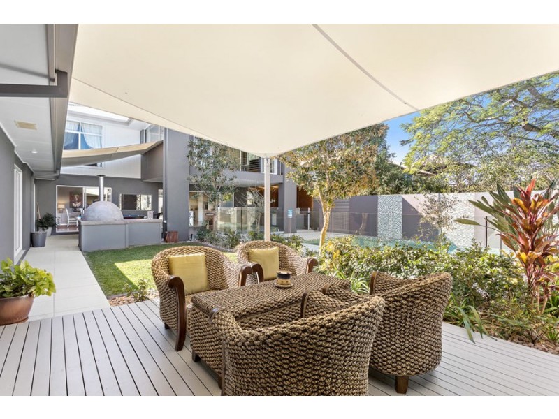 12 Wylie Street, Graceville QLD 4075