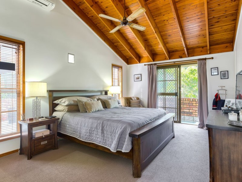 106 Leacroft Rd, Burbank QLD 4156